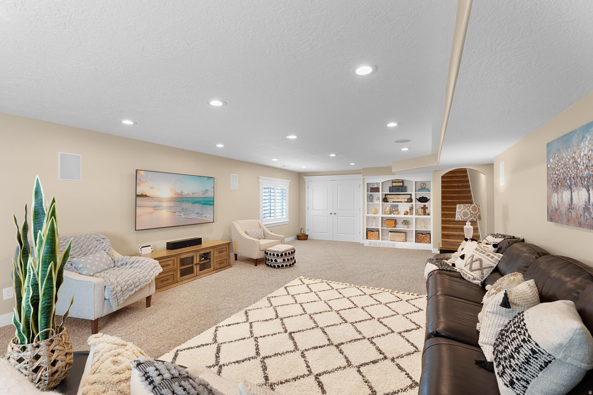 BURCH HOLLOW - Residential