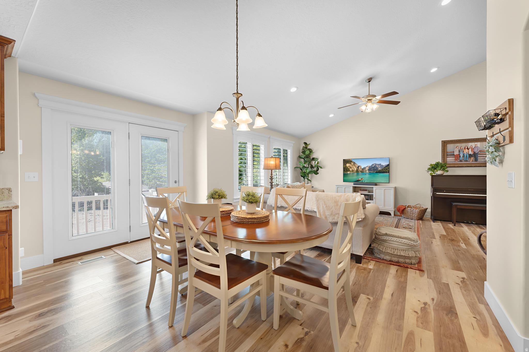 BURCH HOLLOW - Residential