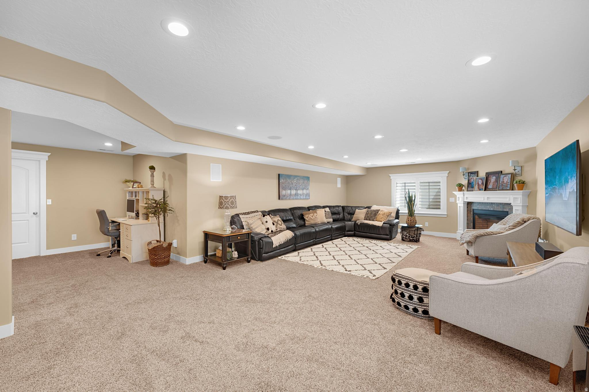 BURCH HOLLOW - Residential