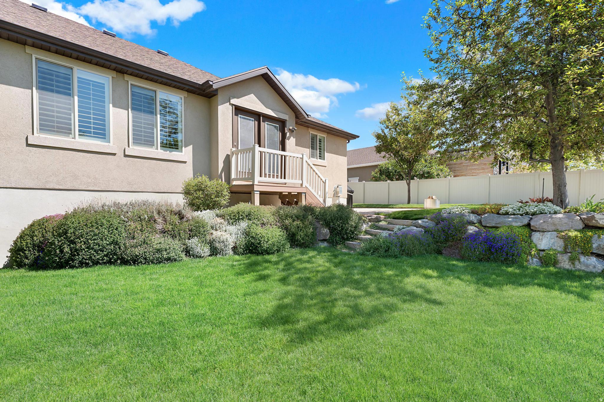 BURCH HOLLOW - Residential