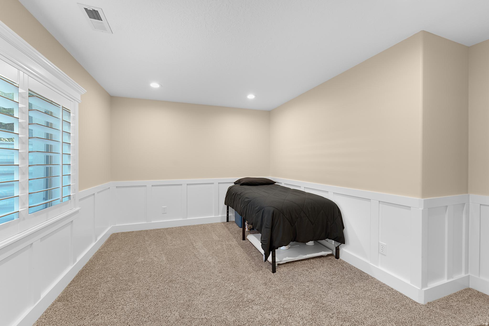 BURCH HOLLOW - Residential