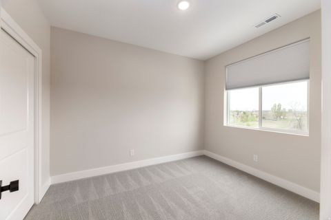 Tiny photo for 92 S 1100 W #4, Farmington, UT 84025 (MLS # 2149691)