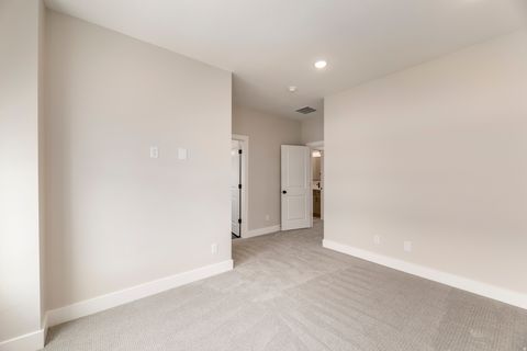 Tiny photo for 92 S 1100 W #4, Farmington, UT 84025 (MLS # 2149691)