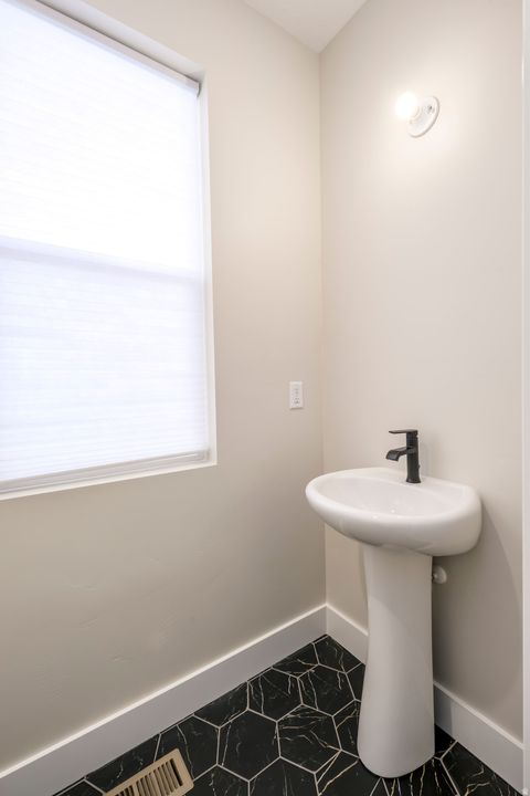 Tiny photo for 92 S 1100 W #4, Farmington, UT 84025 (MLS # 2149691)