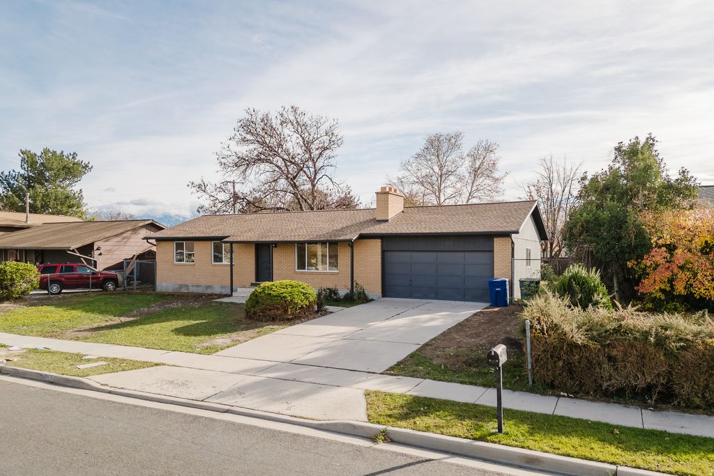 Photo for 2985 W BEDFORD RD, West Valley City, UT 84119 (MLS # 2123586)