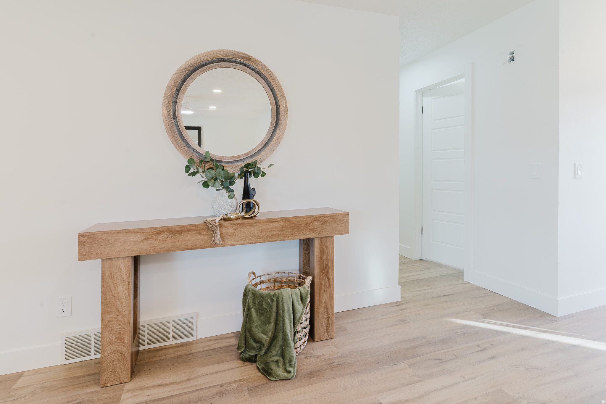 BRIARGATE #3 - Residential