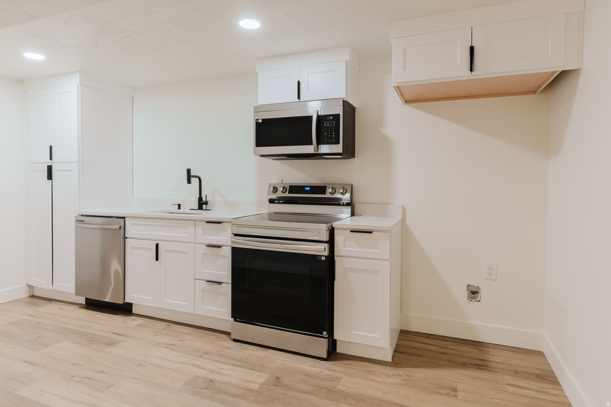 BRIARGATE #3 - Residential