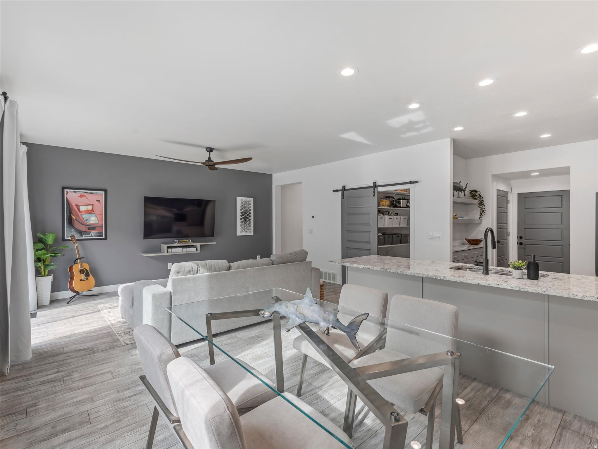 DANSIE PLACE - Residential