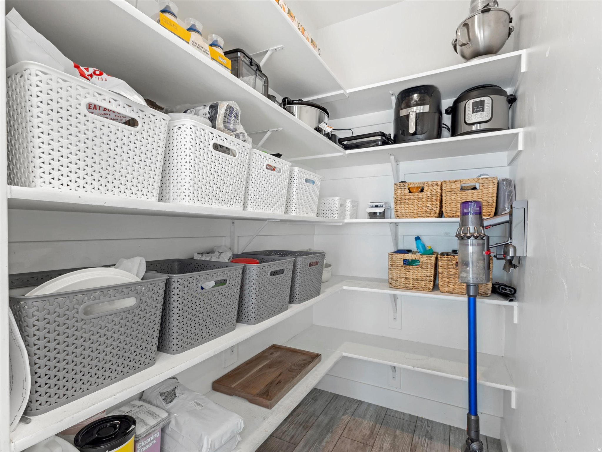 DANSIE PLACE - Residential