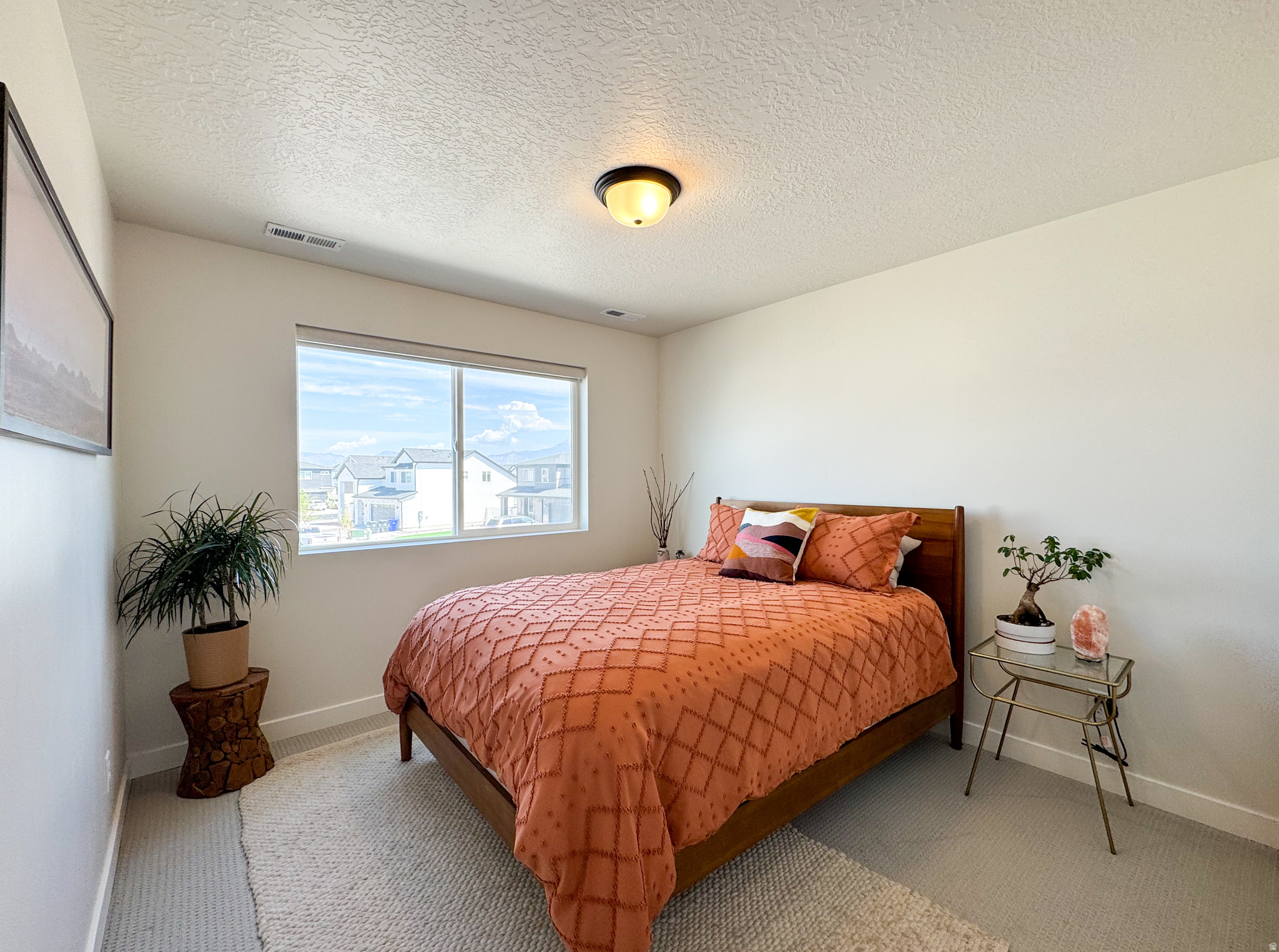 SHORELINE CREEKSIDE - Residential