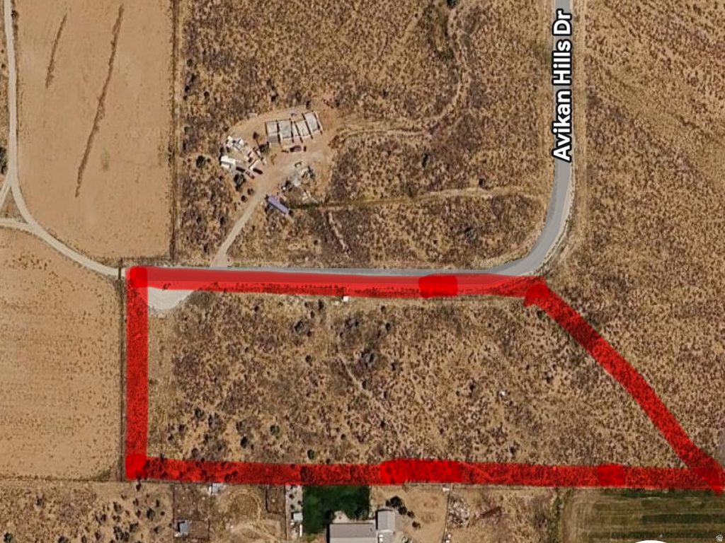 Photo of 4331 S AVIKAN HILLS DR #11, Blanding, UT 84511 (MLS # 2143624)