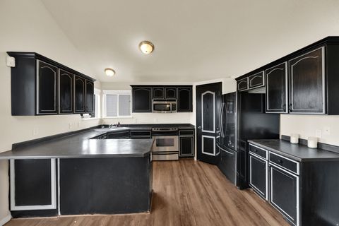 Tiny photo for 6721 S ADVENTURE WAY W, West Jordan, UT 84081 (MLS # 2123994)