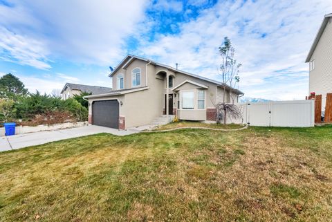 Tiny photo for 6721 S ADVENTURE WAY W, West Jordan, UT 84081 (MLS # 2123994)