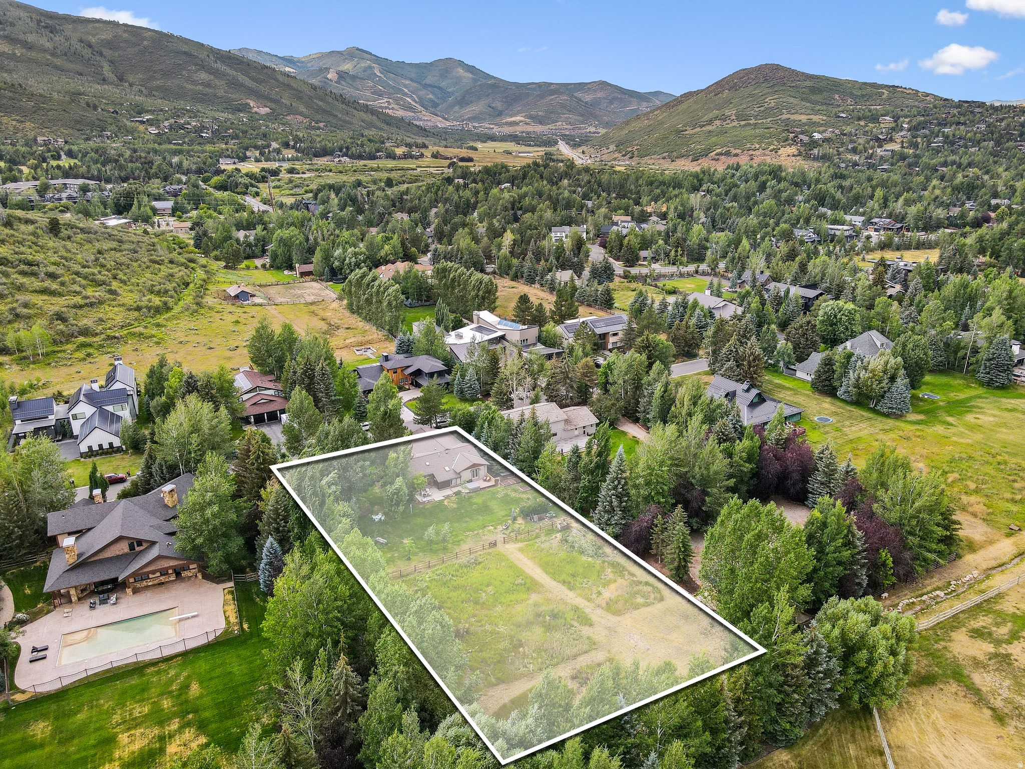 HOLIDAY RANCHETTES SUBDIVISION - Residential