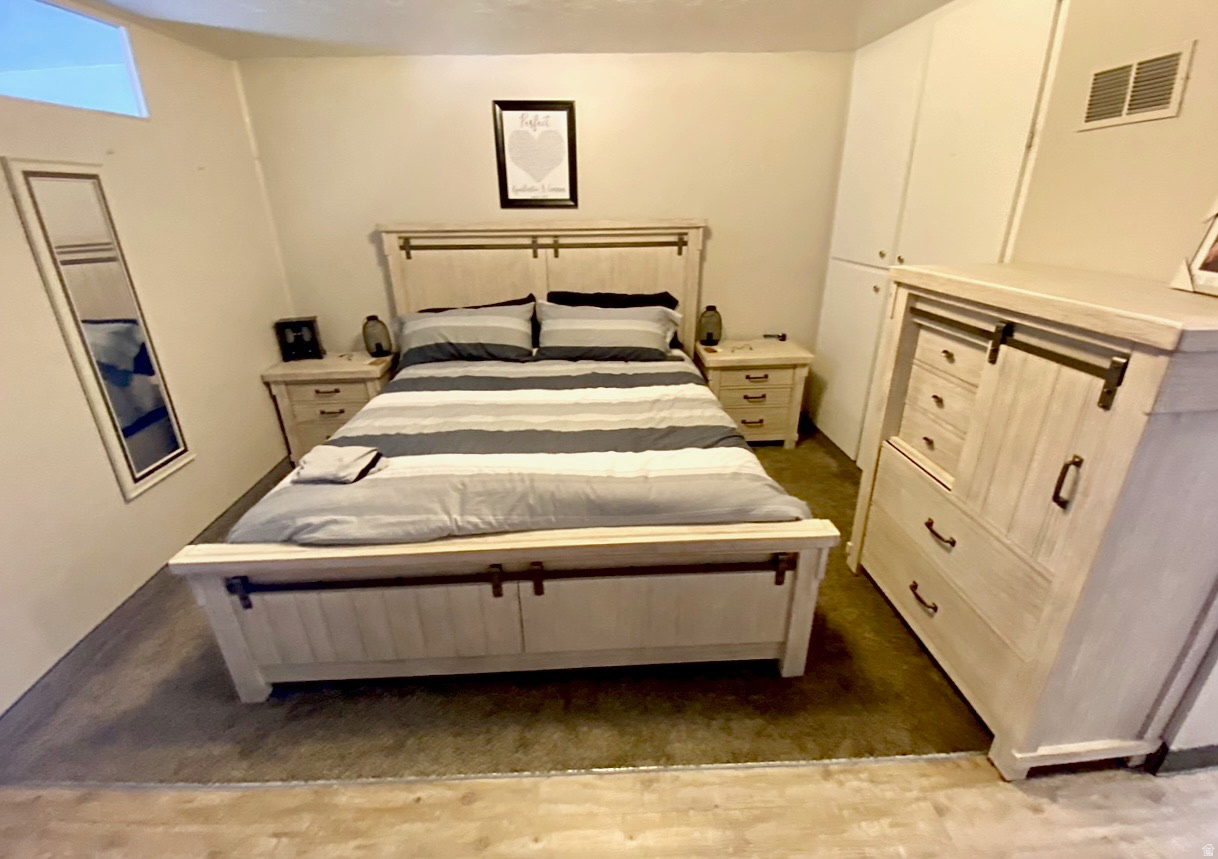 TWIN TERRACE VILLAGE - Residential Income