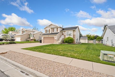 Tiny photo for 2029 N 1720 W, Clinton, UT 84015 (MLS # 2150470)