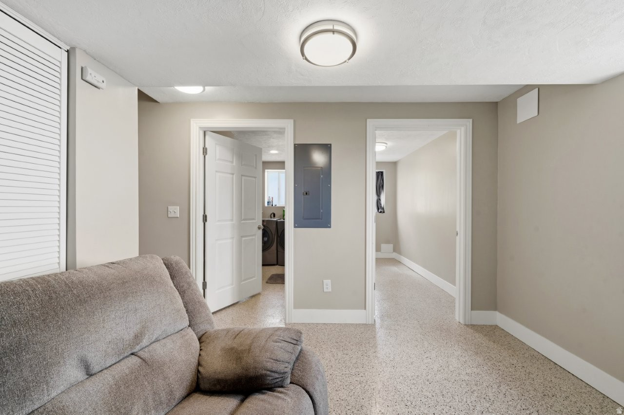 DAWSON ESTATES - Residential