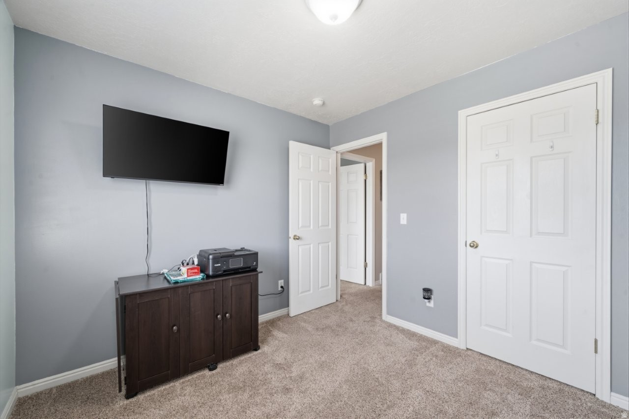 DAWSON ESTATES - Residential