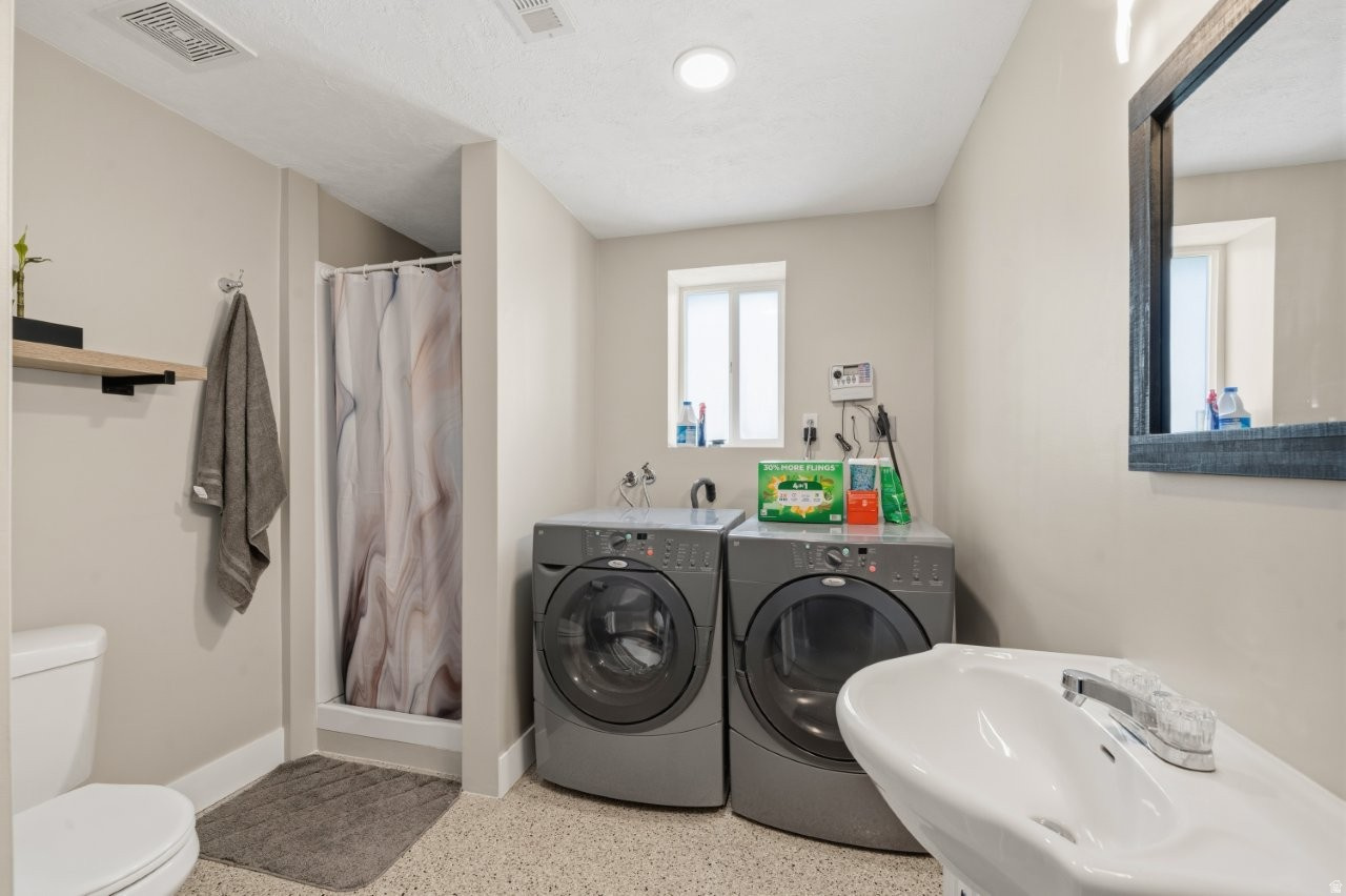 DAWSON ESTATES - Residential