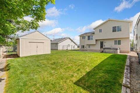 Tiny photo for 2029 N 1720 W, Clinton, UT 84015 (MLS # 2150470)