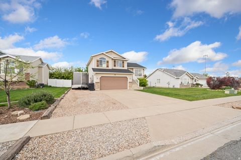 Tiny photo for 2029 N 1720 W, Clinton, UT 84015 (MLS # 2150470)