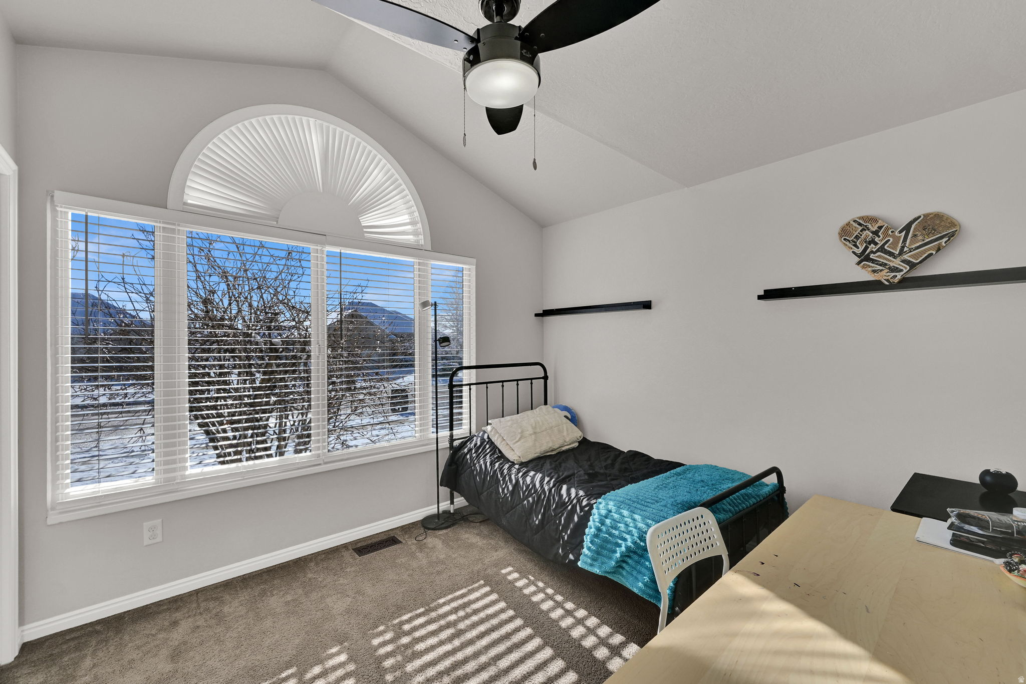 HAWTHORNE II - Residential