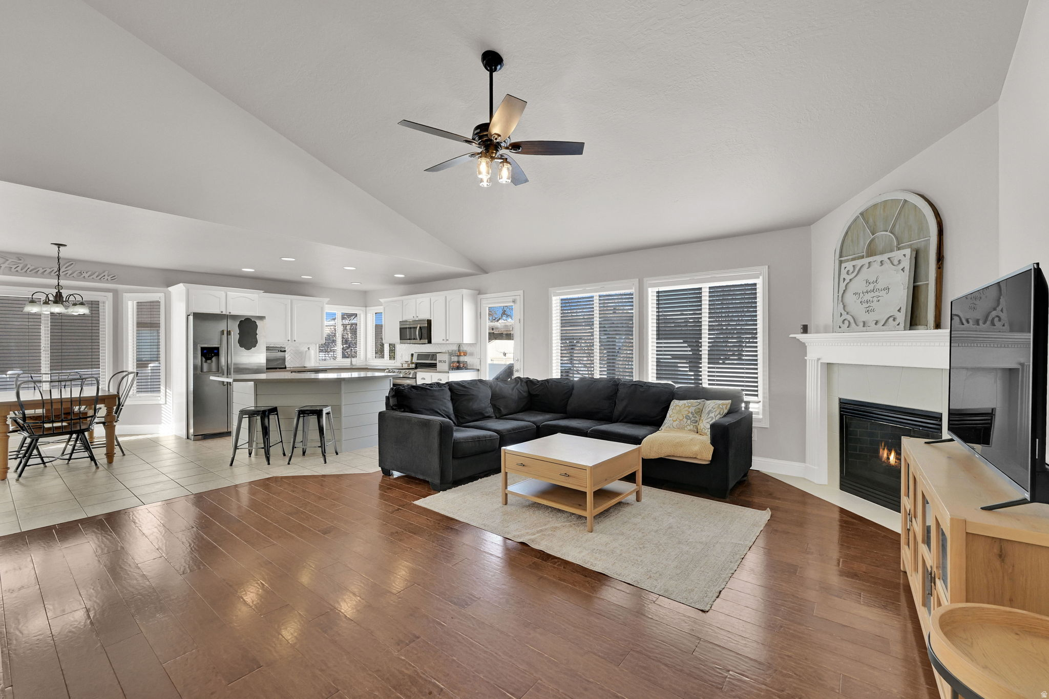 HAWTHORNE II - Residential