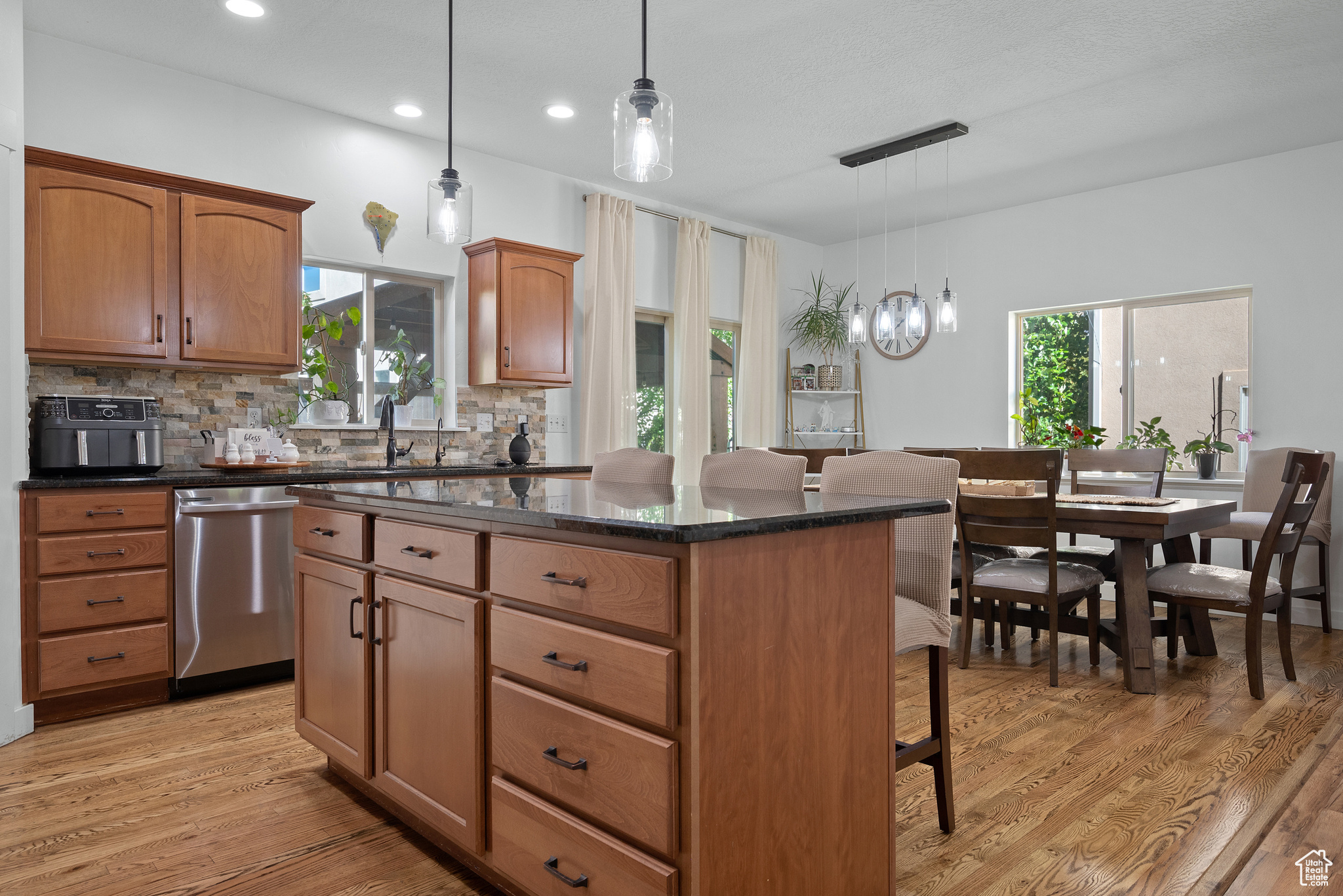 THE CEDARS AT CEDAR HILLS - Residential