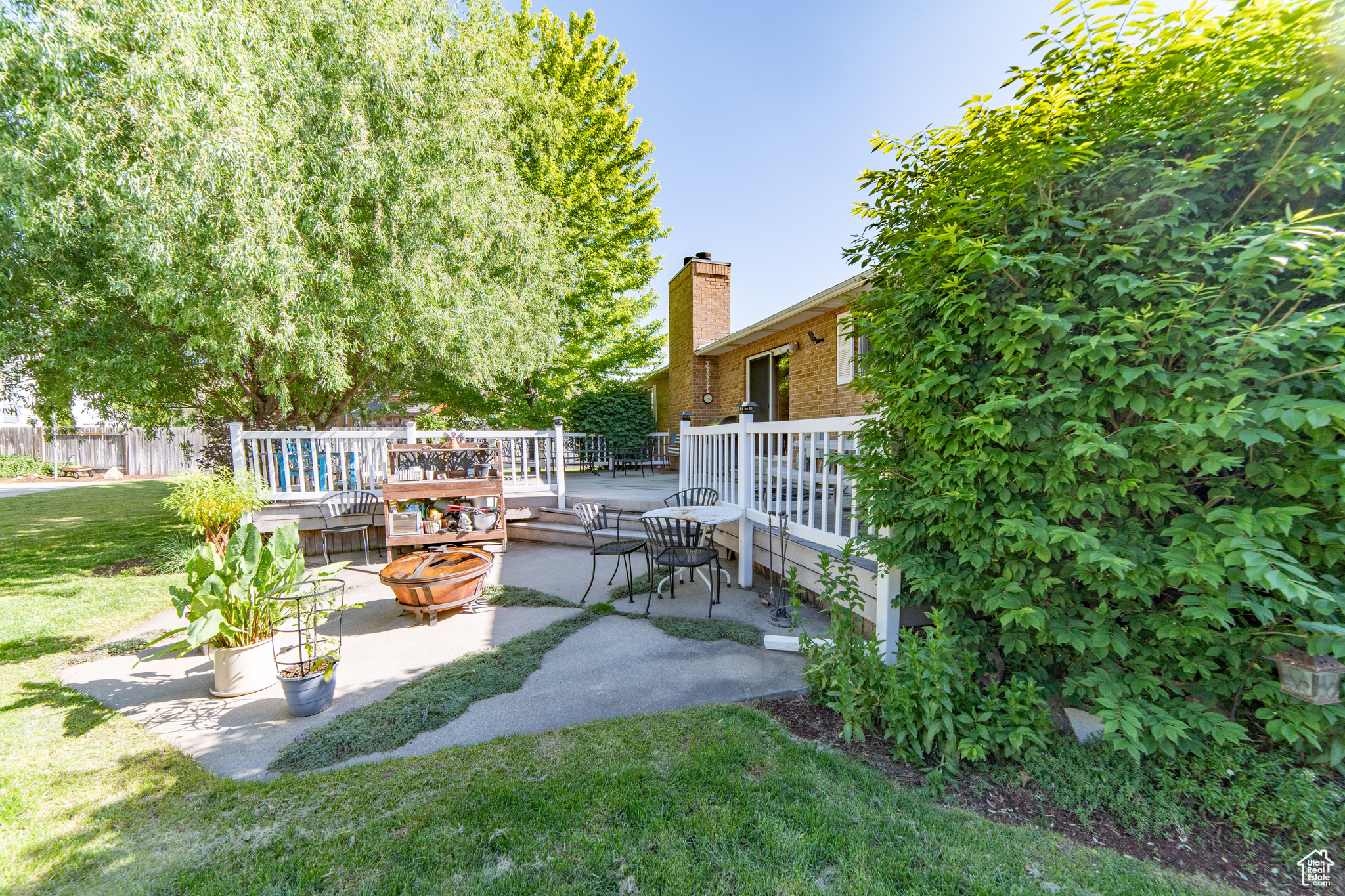 WHITE CITY - Residential