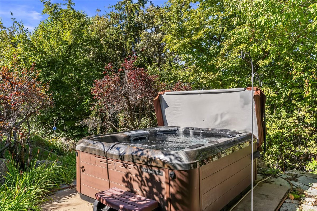 DREAMS END - Residential