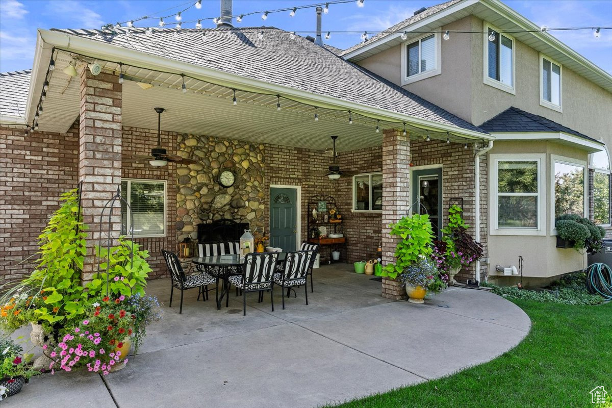 DREAMS END - Residential