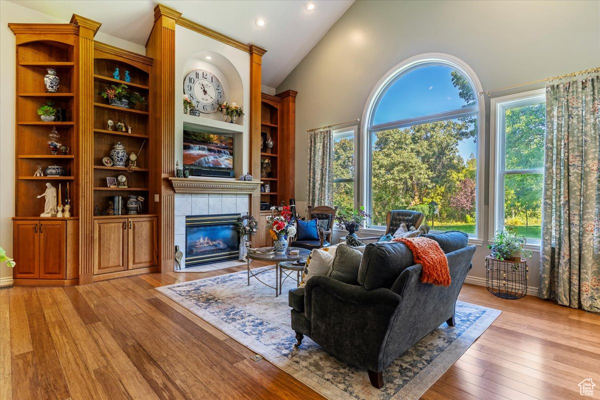 DREAMS END - Residential