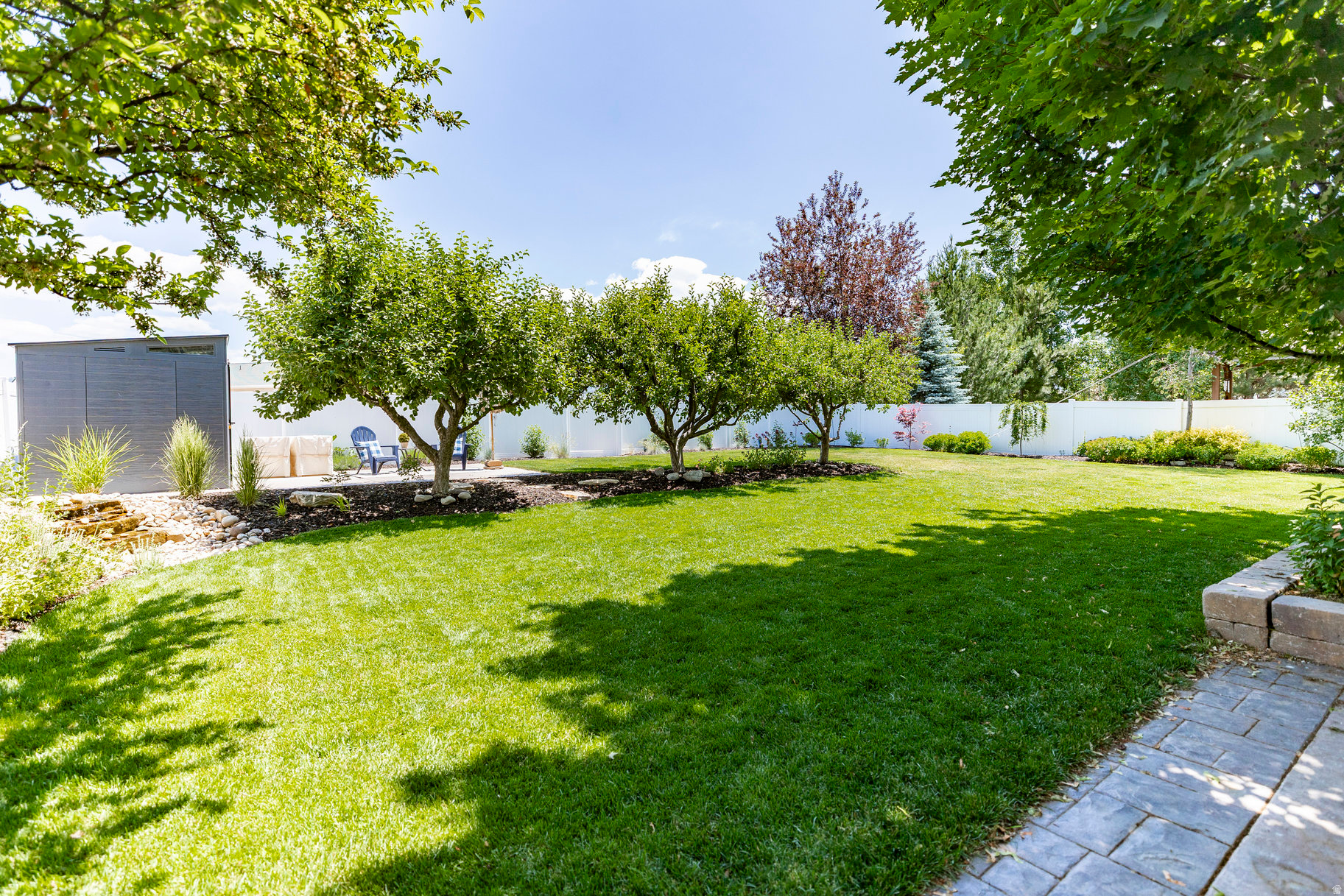 COBBLESTONE - Residential