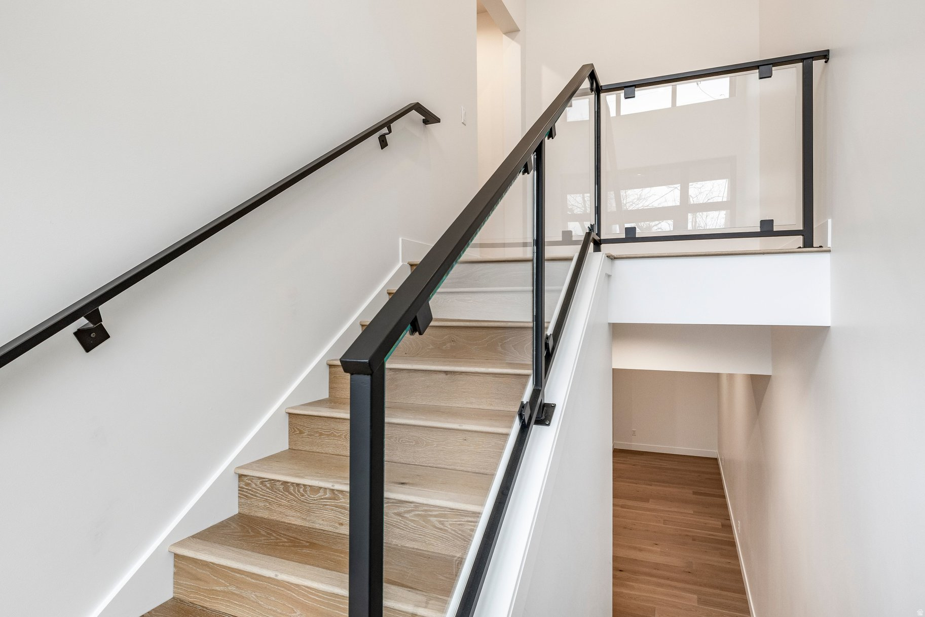 EAST CAPITOL GARDENS - Residential Income