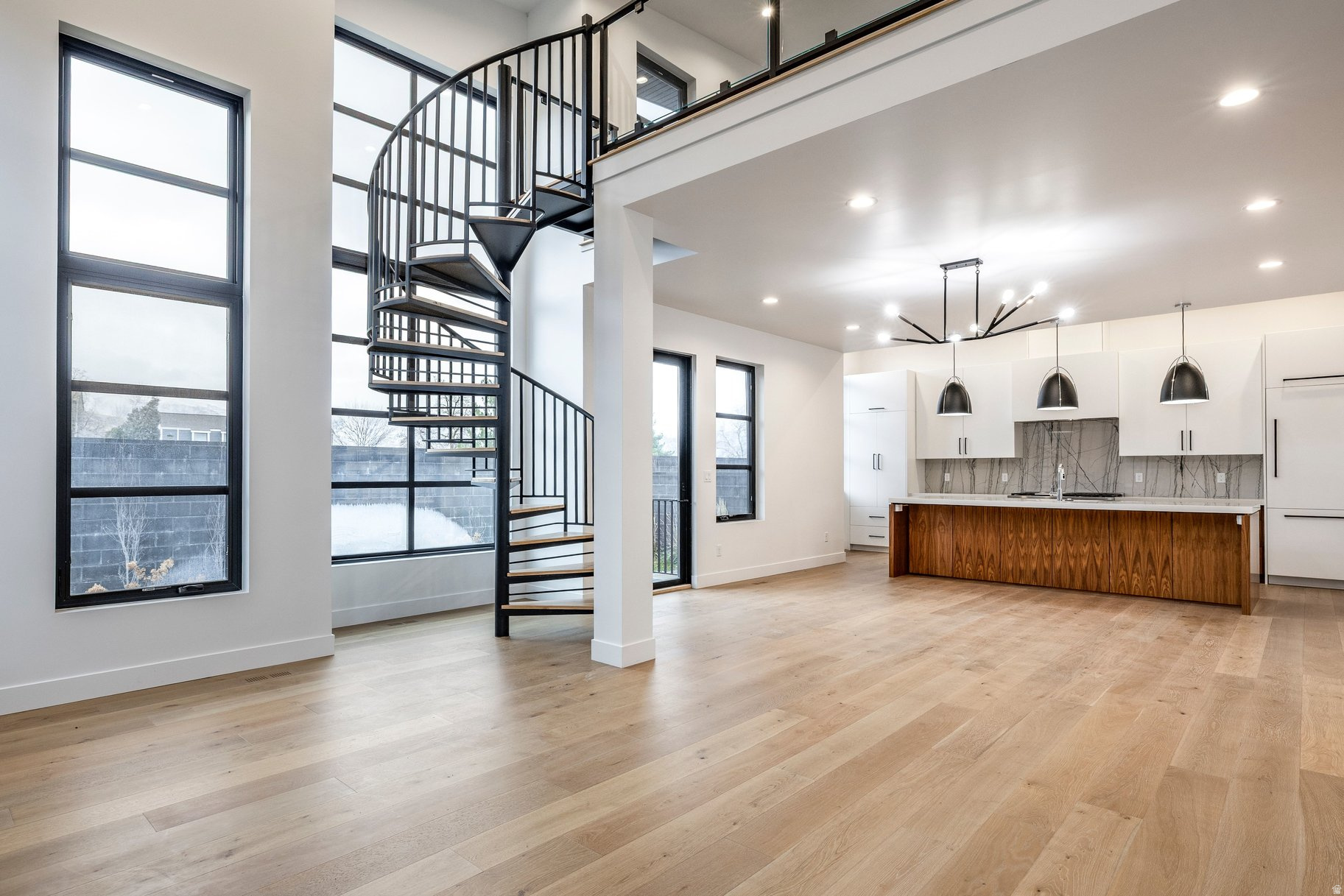 EAST CAPITOL GARDENS - Residential Income