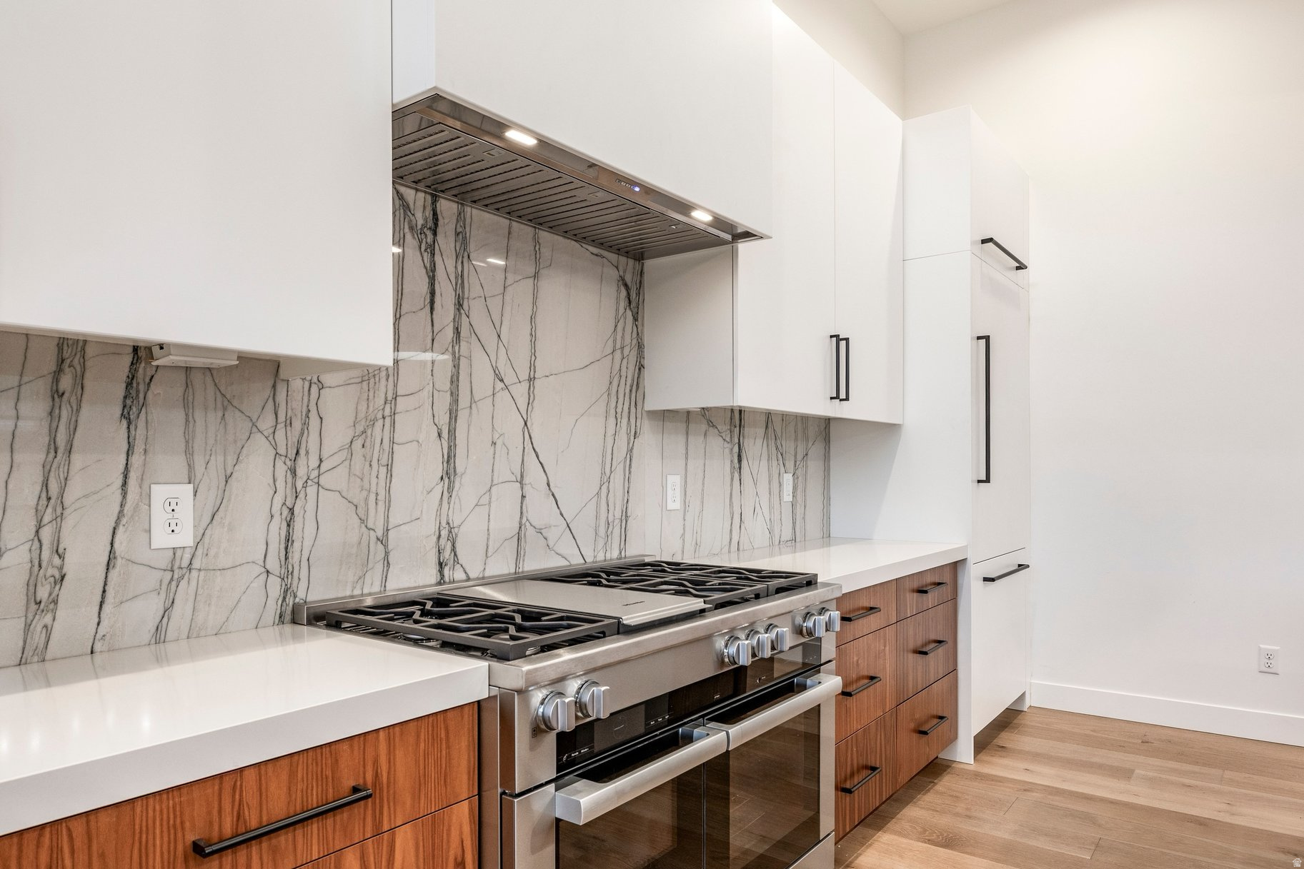 EAST CAPITOL GARDENS - Residential Income