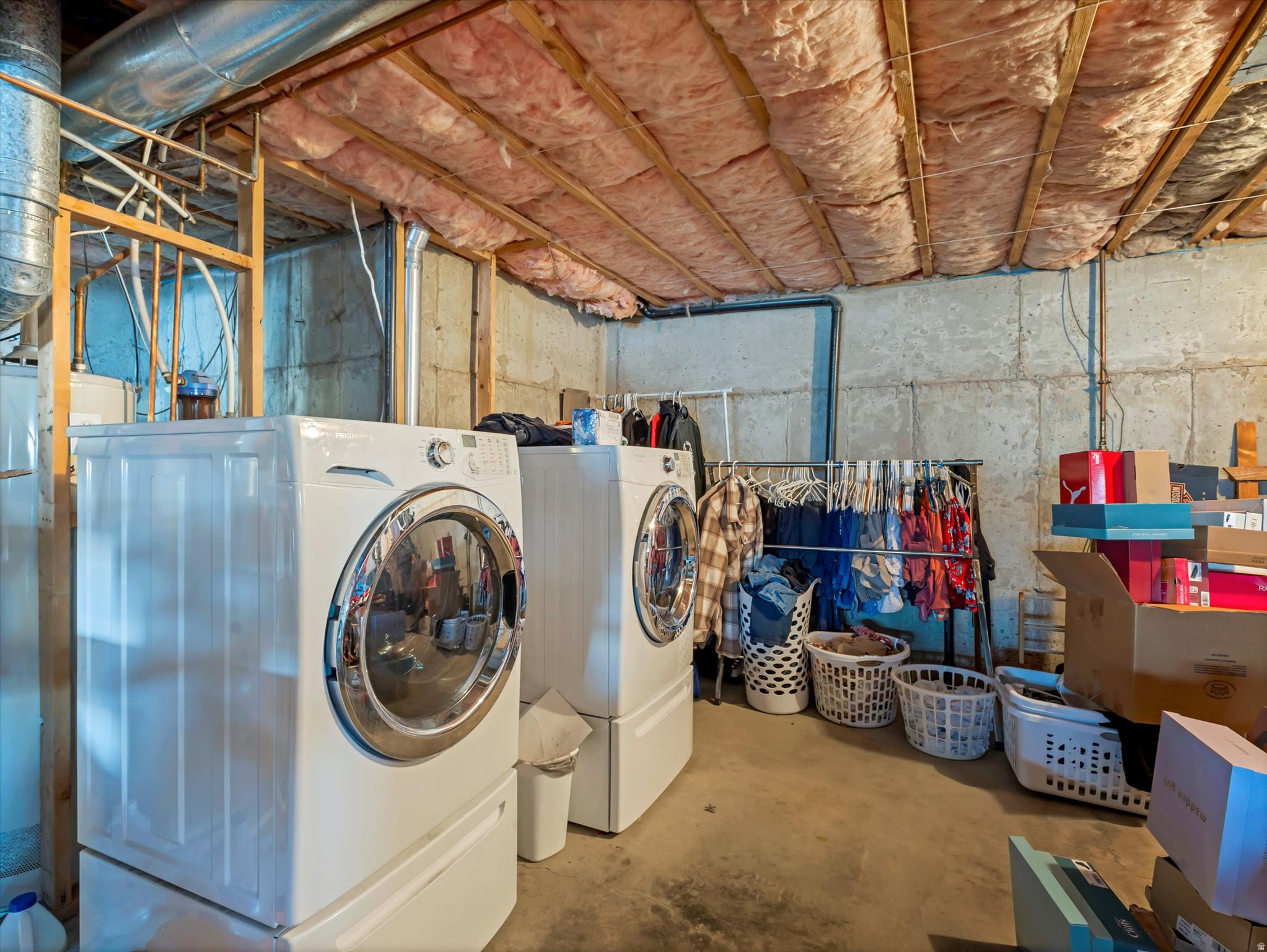 VISTA MEADOWS - Residential