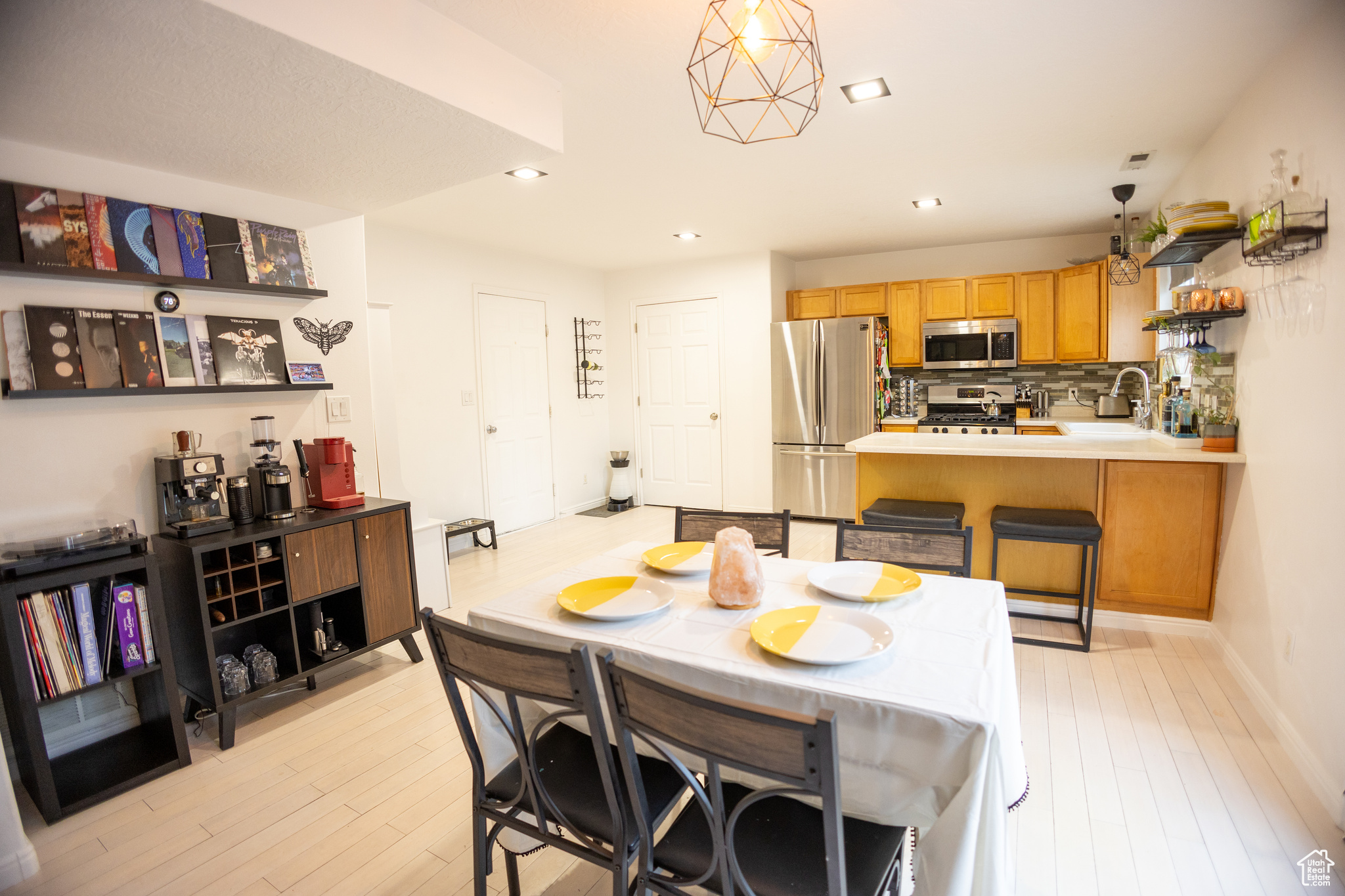 STAGE COACH CROSSING - Residential