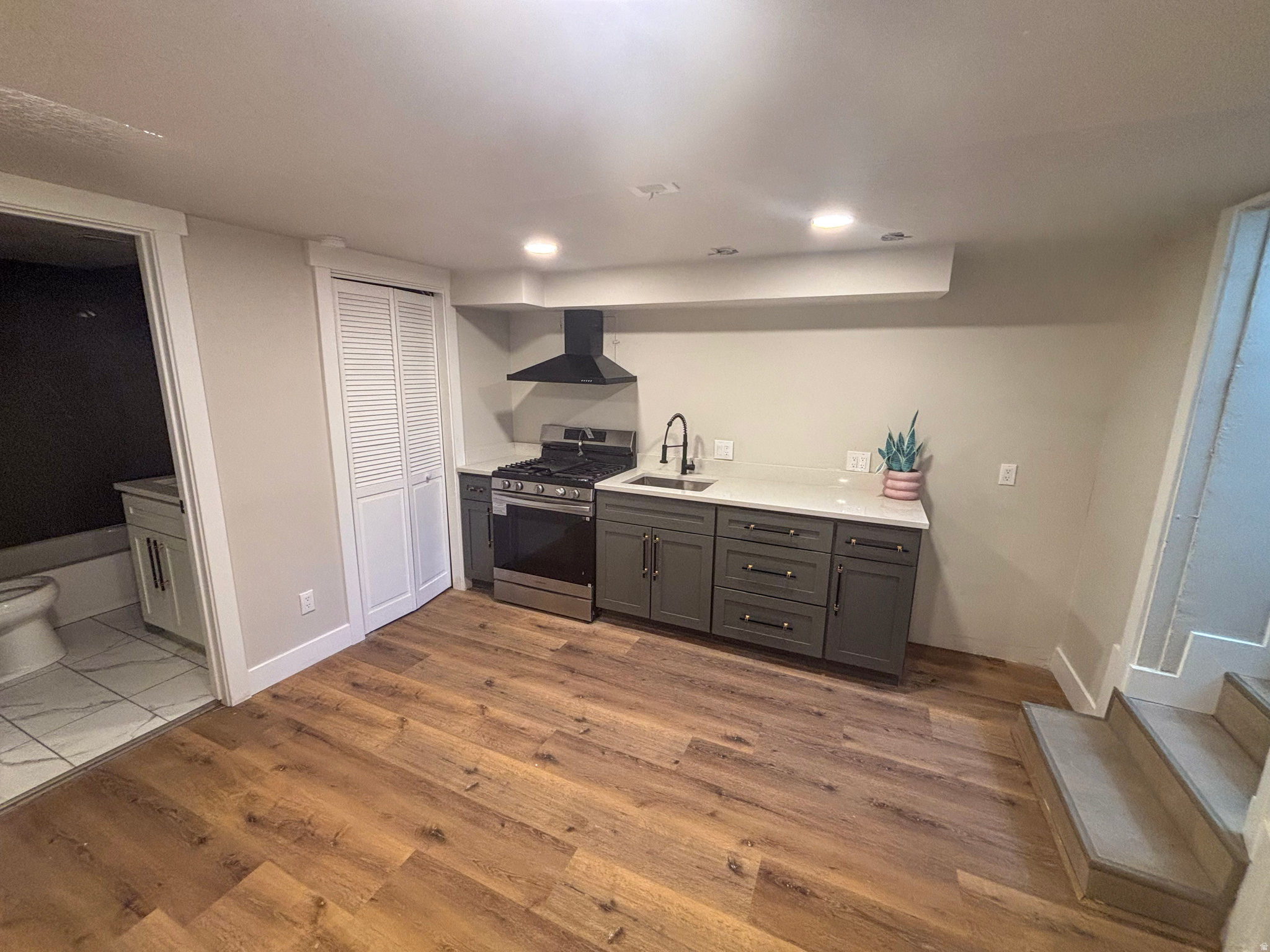 COATES - Residential