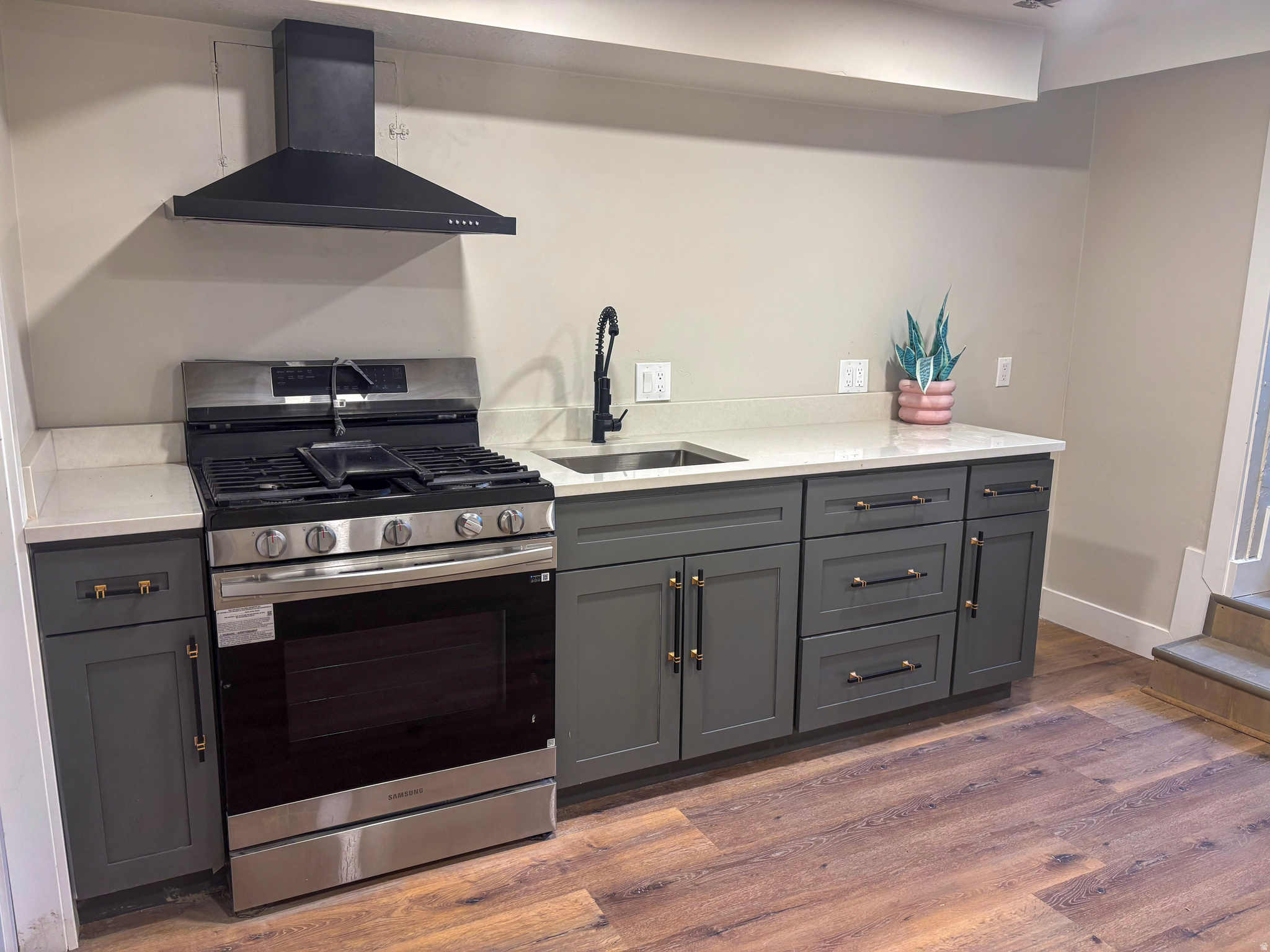 COATES - Residential