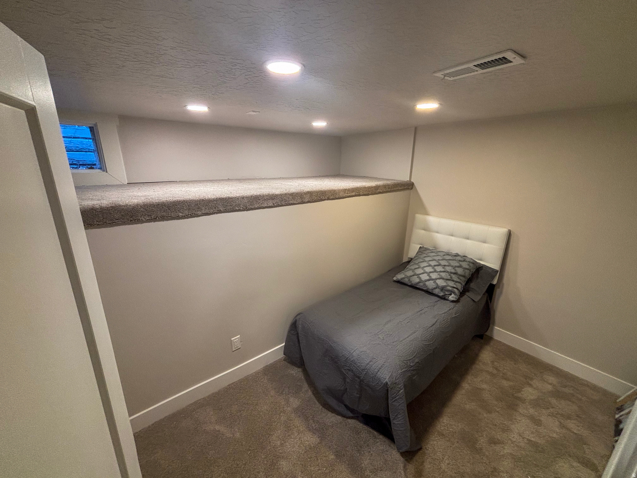 COATES - Residential