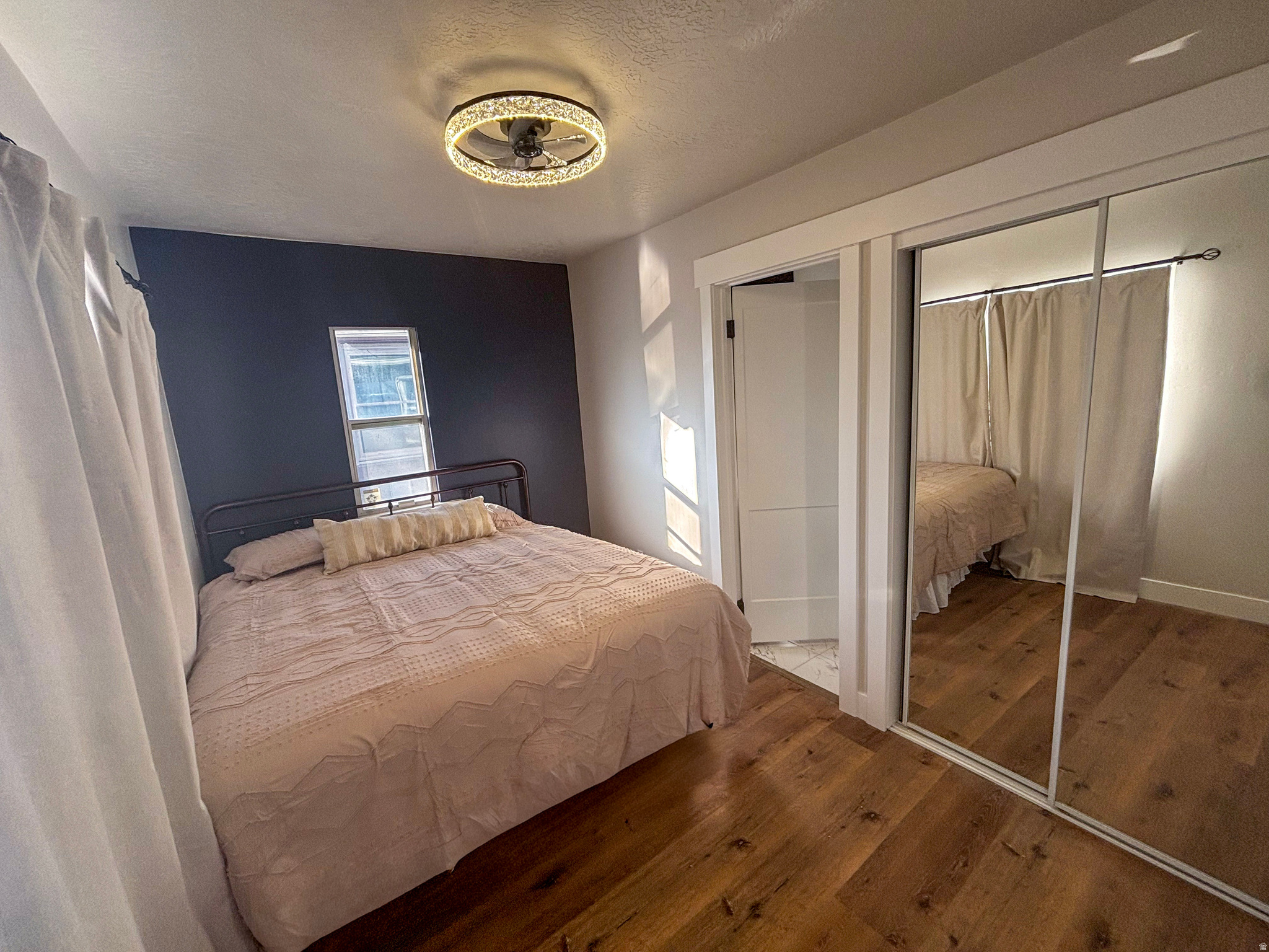 COATES - Residential