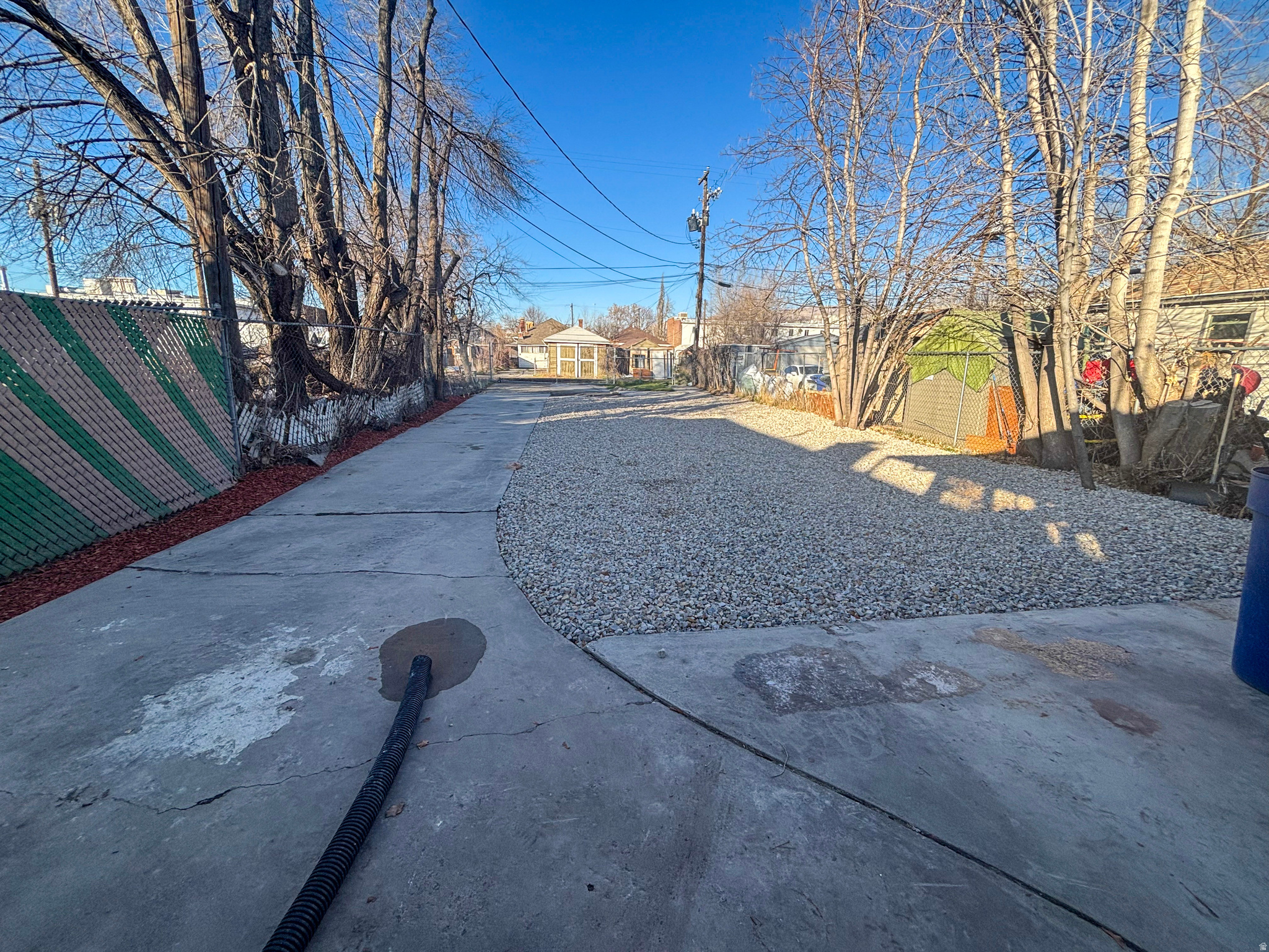 COATES - Residential