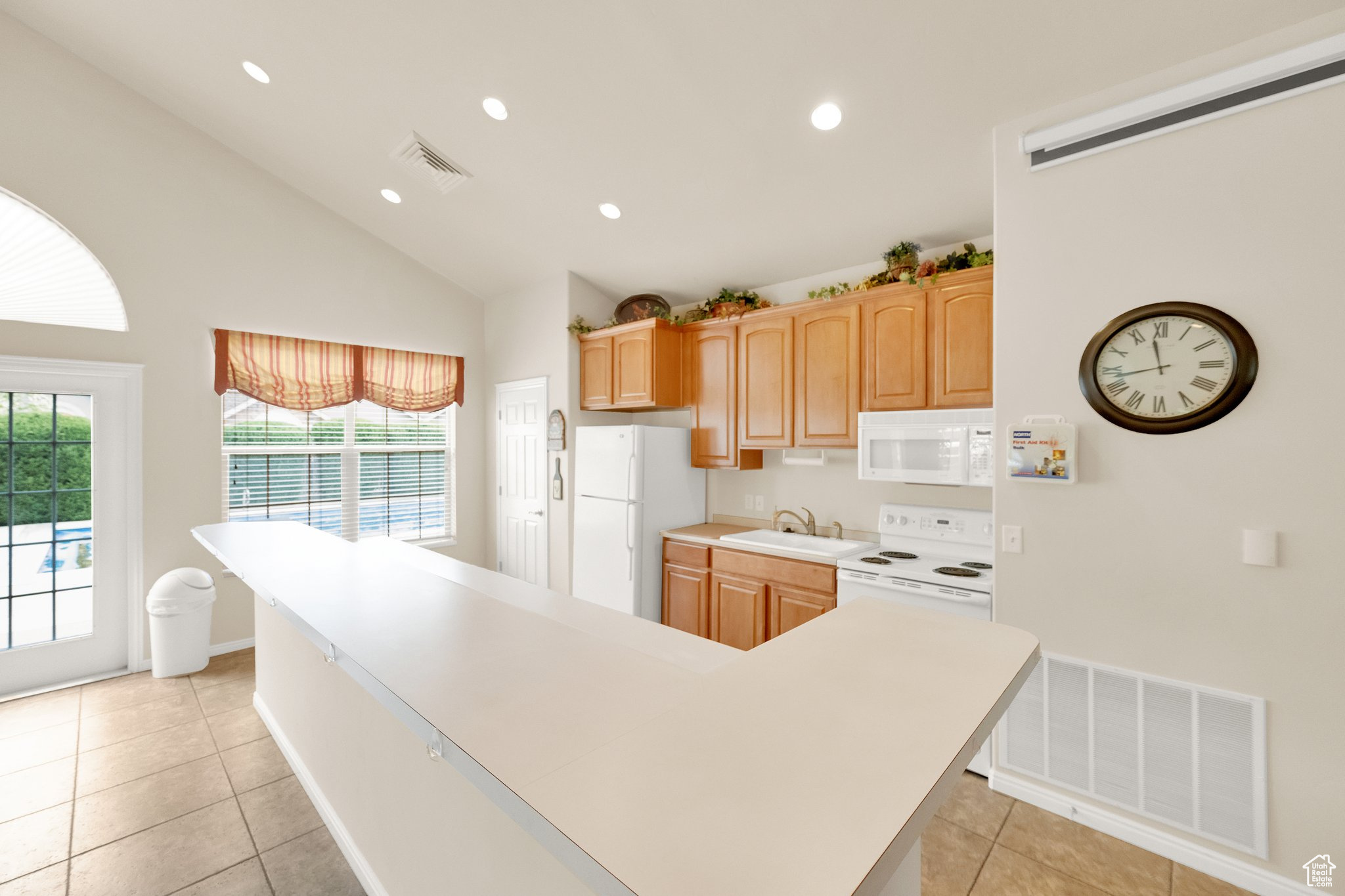 6953 S Country Home Ln, West Jordan, Utah image 22