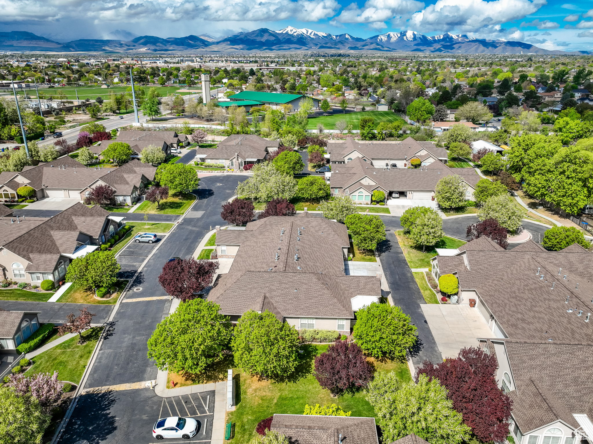 6953 S Country Home Ln, West Jordan, Utah image 27