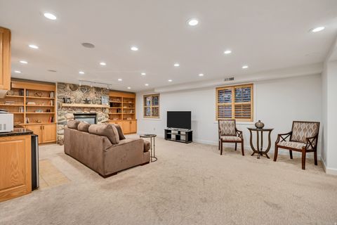 Tiny photo for 3261 E LANTERN HILL CT, Cottonwood Heights, UT 84093 (MLS # 2123797)