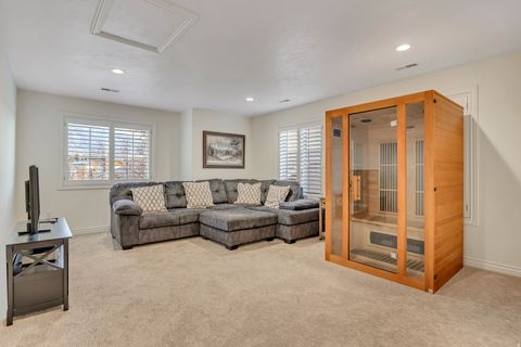 Tiny photo for 3261 E LANTERN HILL CT, Cottonwood Heights, UT 84093 (MLS # 2123797)