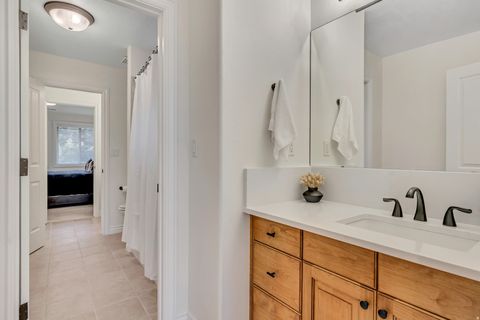 Tiny photo for 3261 E LANTERN HILL CT, Cottonwood Heights, UT 84093 (MLS # 2123797)