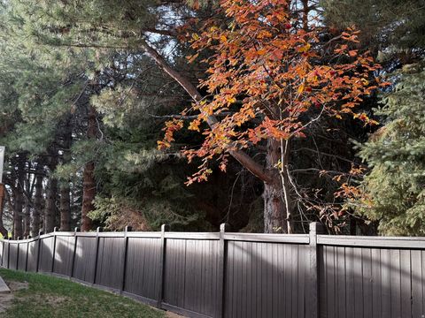 Tiny photo for 3261 E LANTERN HILL CT, Cottonwood Heights, UT 84093 (MLS # 2123797)