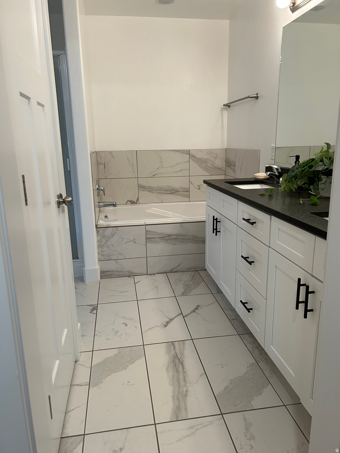 EAGLE POINT - Residential